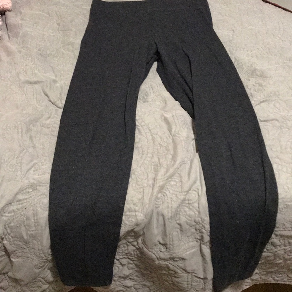 Charcoal colored Pink leggings